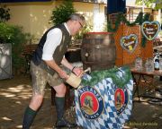 Wiesnbierprobe 2024 von Hacker-Pschorr und Paulaner im Seehaus im Englischen Garten